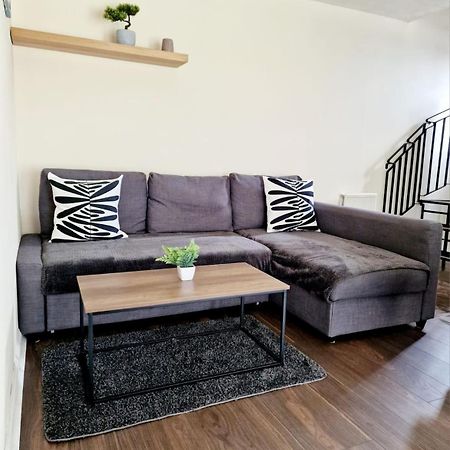 Yuriko Villa Saint Davids  Room photo