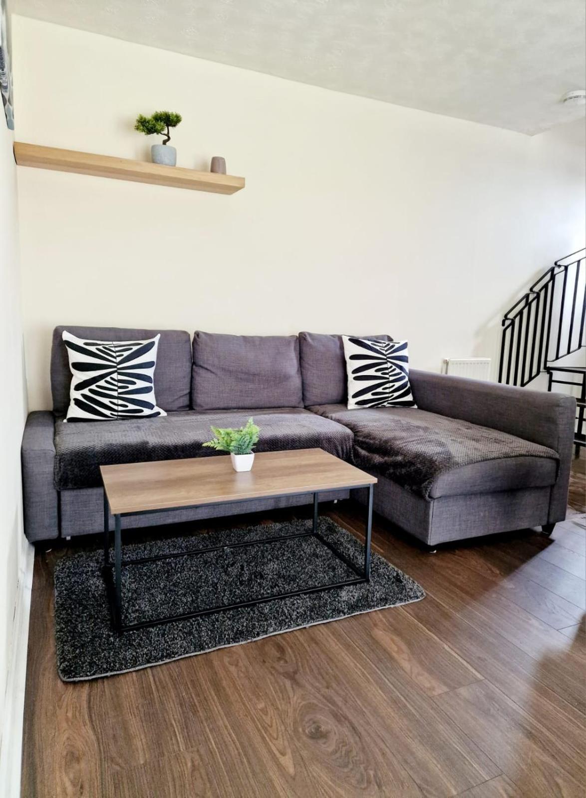 Yuriko Villa Saint Davids  Room photo